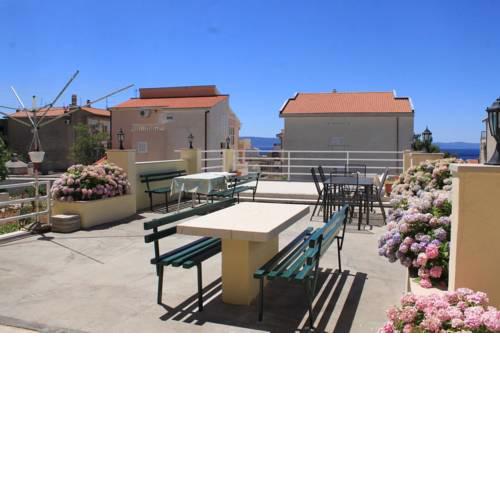 Studio Tucepi 6856b