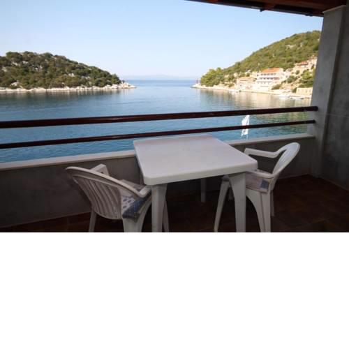 Studio Zaklopatica 8393a