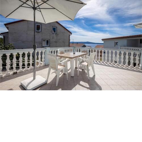 Stunning apartment in Crikvenica with