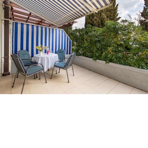 Stunning apartment in Icici with WiFi and 1 Bedrooms