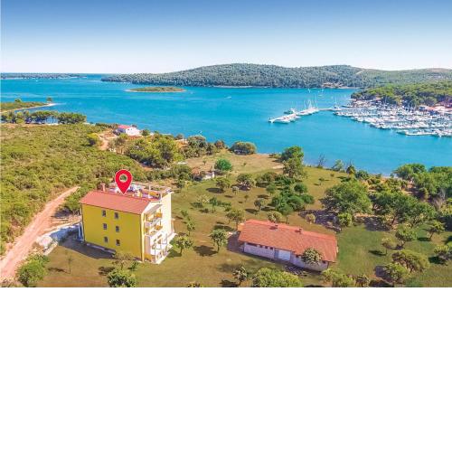 Stunning apartment in Pomer with 1 Bedrooms