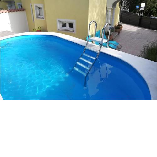 Stunning home in Dramalj with 2 Bedrooms