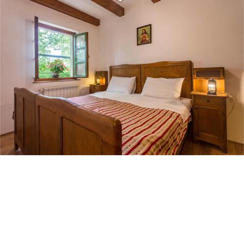 Stunning home in Pazin with Outdoor swimming pool and 3 Bedrooms