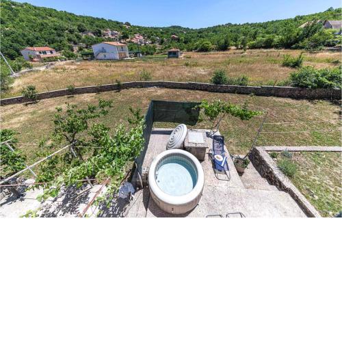 Stunning home in Ramljane with WiFi and 3 Bedrooms