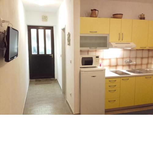 The modern equipped holiday apartment is located in an apartment house.