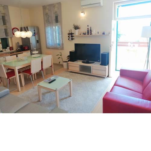 The Sunshine Apartment near Split and beach