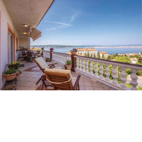 Three-Bedroom Apartment in Crikvenica