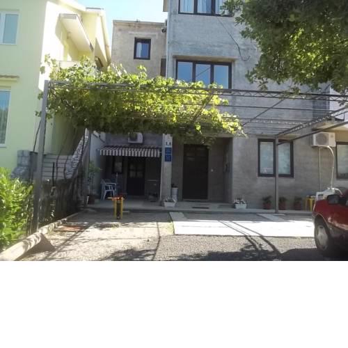Three-Bedroom Apartment in Kraljevica I