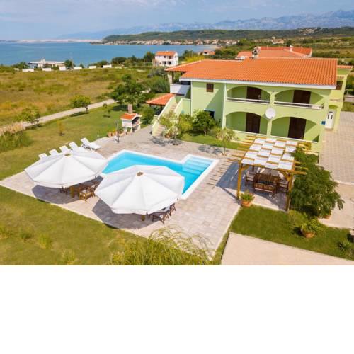 Three-Bedroom Apartment in Ljubac, Zadar I