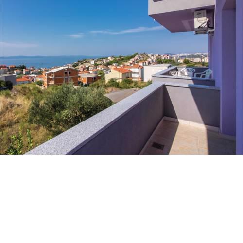 Three-Bedroom Apartment in Podstrana