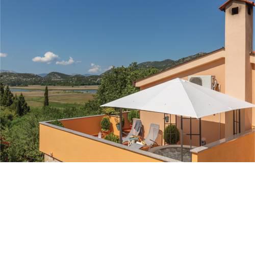 Three-Bedroom Holiday Home in Desne