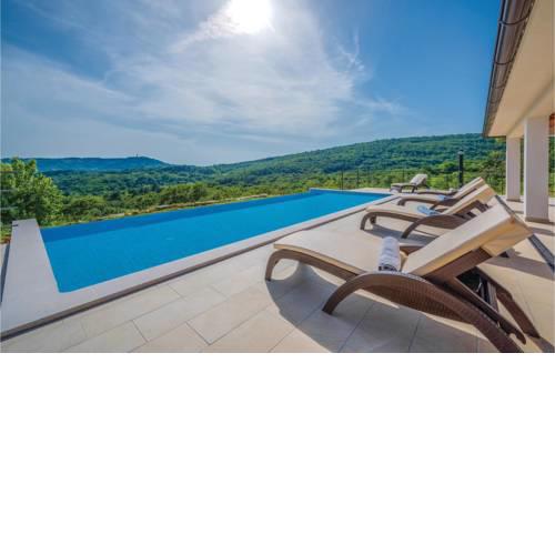 Three-Bedroom Holiday Home in Labin