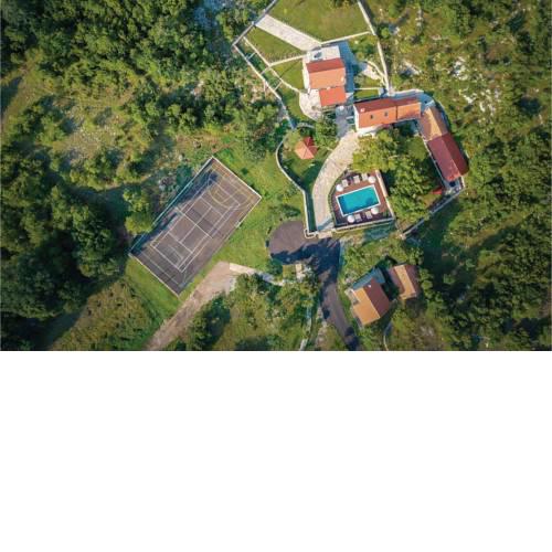 Three-Bedroom Holiday Home in Ljut