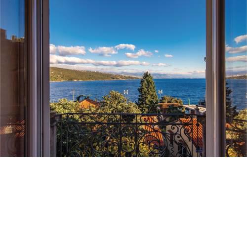 Three-Bedroom Holiday home with Sea View in Opatija