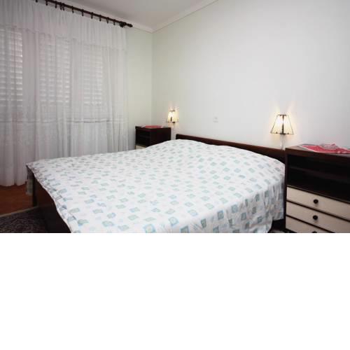 Triple Room Banjol 5077c