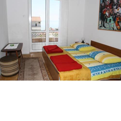 Triple Room Makarska 2640c