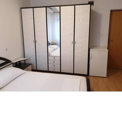 Triple Room Metajna 4120f