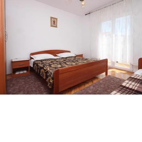 Triple Room Metajna 6378f