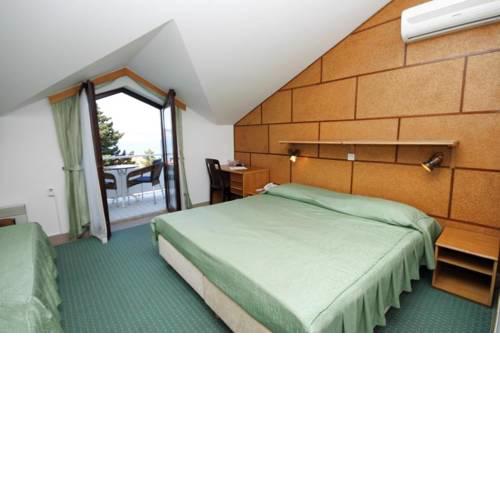 Triple Room Starigrad 3335g