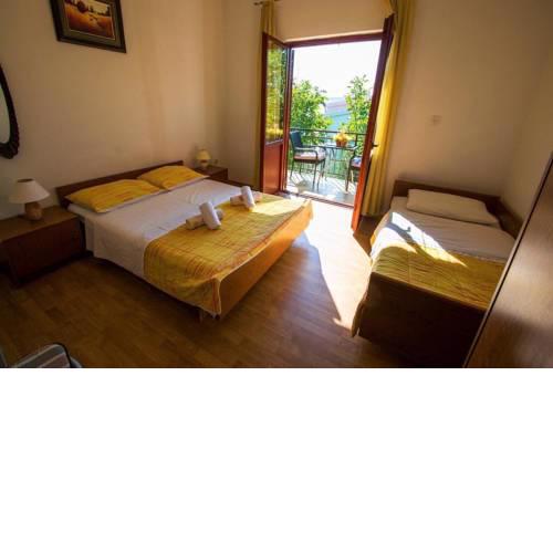 Triple Room Starigrad 6634d