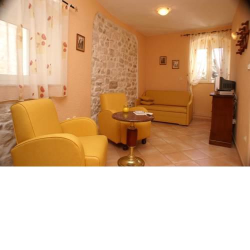 Triple Room Trogir 2979b
