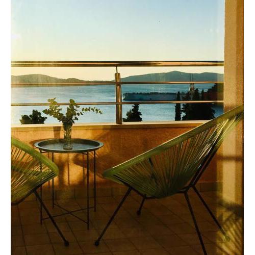 Trogir family space