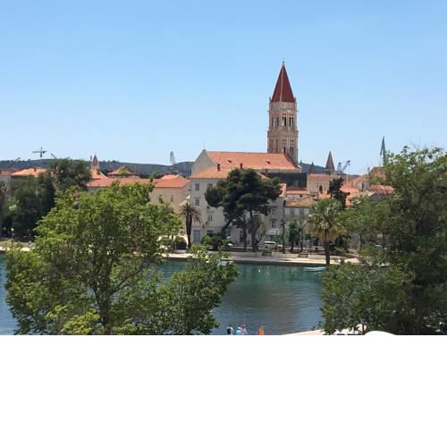 Trogir Penthouse IVY