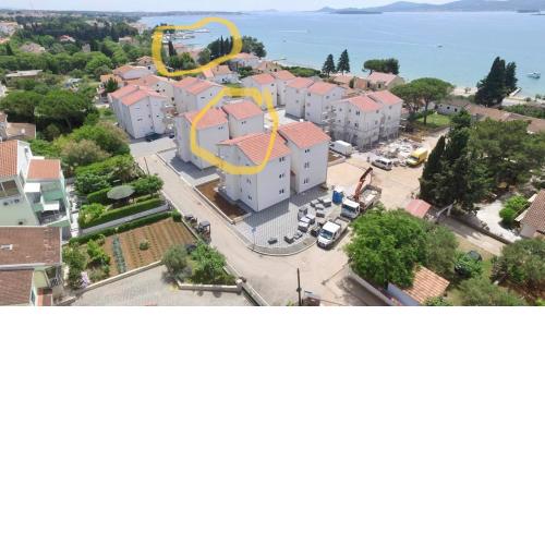 Turquoise Apartments unit 2