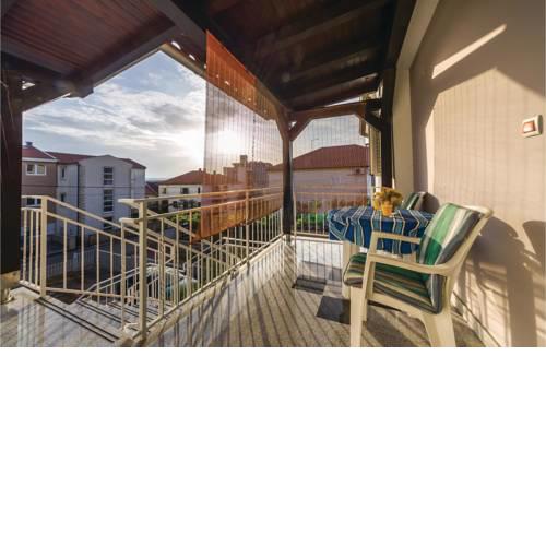 Two-Bedroom Apartment in Biograd