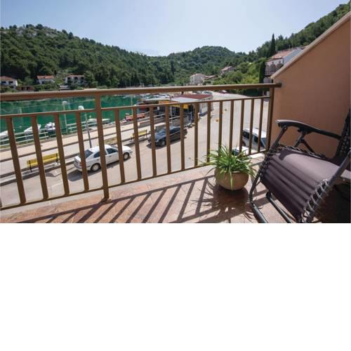 Two-Bedroom Apartment in Blace