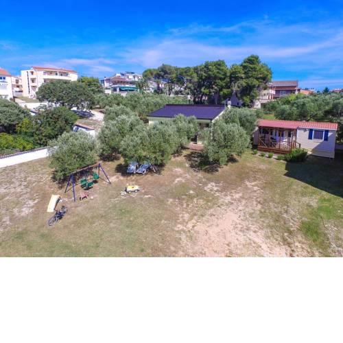 Two-Bedroom Apartment in Drage I
