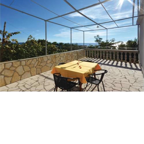 Two-Bedroom Apartment in Ivan Dolac