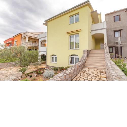 Two-Bedroom Apartment in Kraljevica I