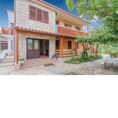 Two-Bedroom Apartment in Labin