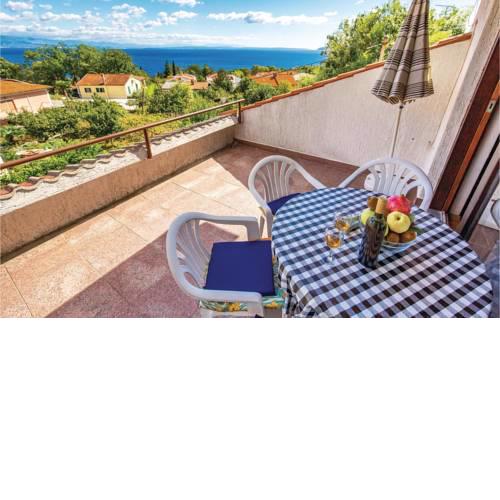 Two-Bedroom Apartment in Lovran