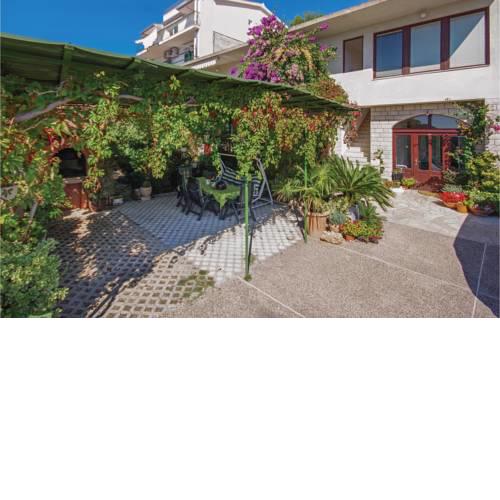 Two-Bedroom Apartment in Makarska