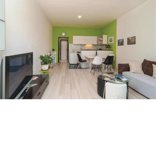 Two-Bedroom Apartment in Podstrana