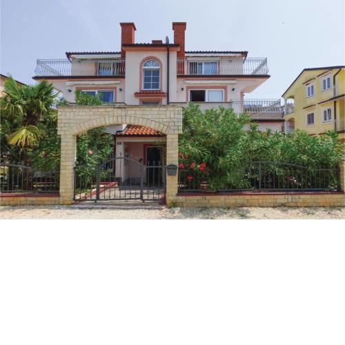 Two-Bedroom Apartment in Porec
