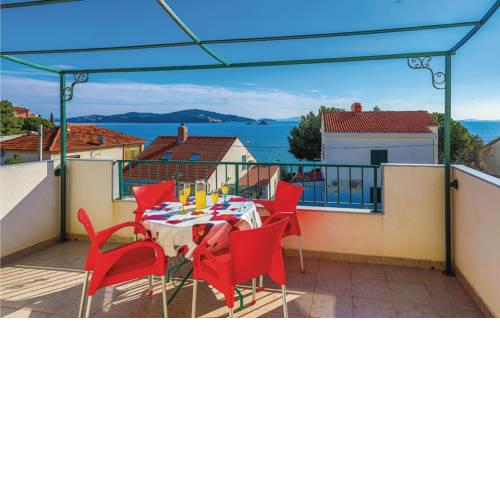 Two-Bedroom Apartment in Seget Vranjica
