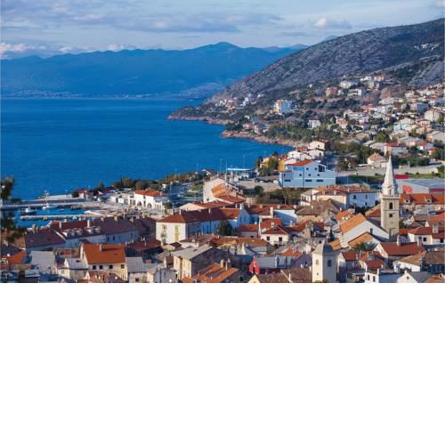 Two-Bedroom Apartment in Senj