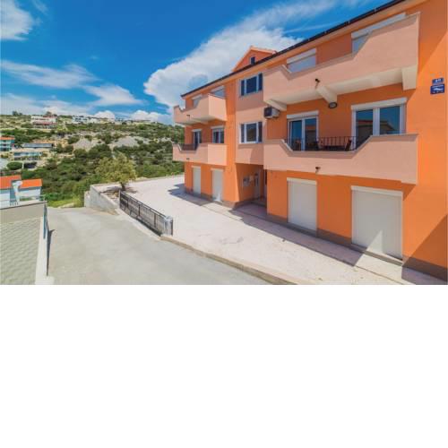 Two-Bedroom Apartment in Sevid