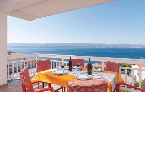Two-Bedroom Apartment in Stanici