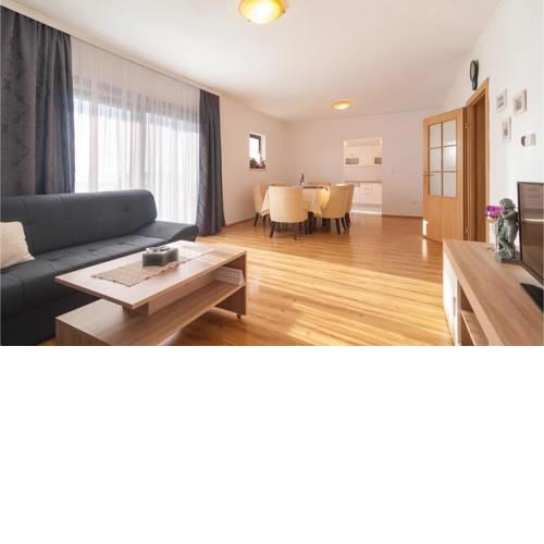 Two-Bedroom Apartment Podstrana with Sea View 08