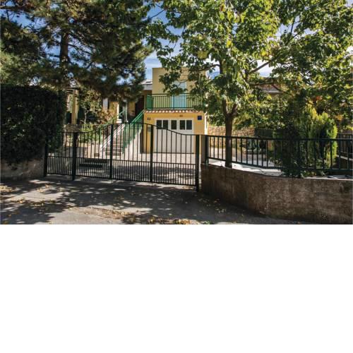 Two-Bedroom Holiday Home in Bacinska jezera