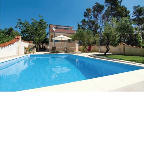 Two-Bedroom Holiday Home in Banjol