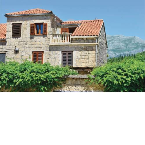 Two-Bedroom Holiday Home in Gruda