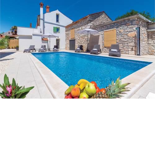 Two-Bedroom Holiday Home in Krnica