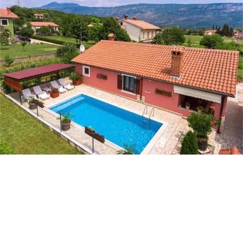 Two-Bedroom Holiday Home in Krsan