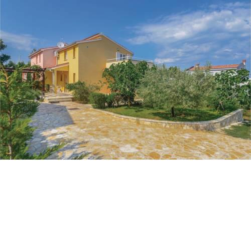 Two-Bedroom Holiday Home in Liznjan