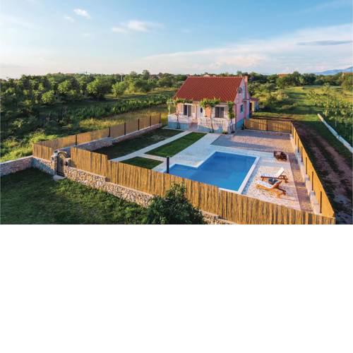 Two-Bedroom Holiday Home in Pokrovnik